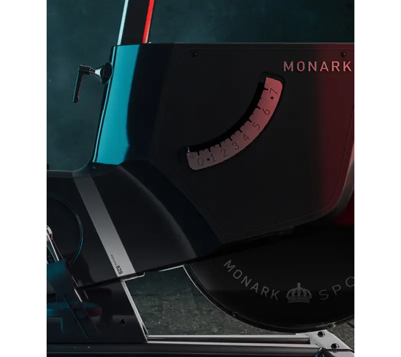 モナーク社 エルゴメーター 828