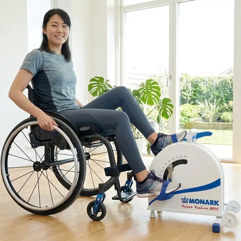 ポータブル エルゴメーター 881E 車椅子での使用イメージ